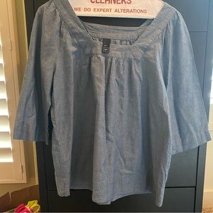 Gap blue/grey blouse